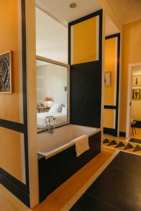 Room in Guest room - Guest room in an exceptional villa